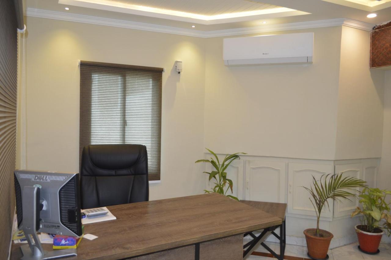 New Shelton Guest House Islamabad Buitenkant foto