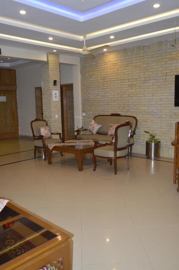 New Shelton Guest House Islamabad Buitenkant foto