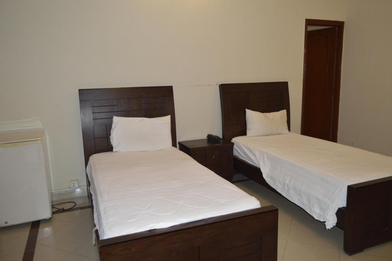 New Shelton Guest House Islamabad Buitenkant foto