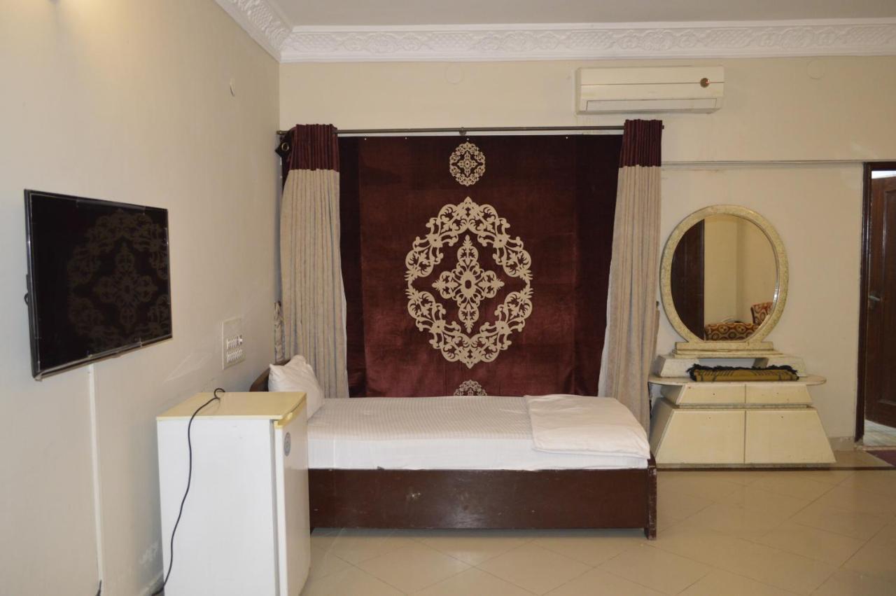 New Shelton Guest House Islamabad Buitenkant foto