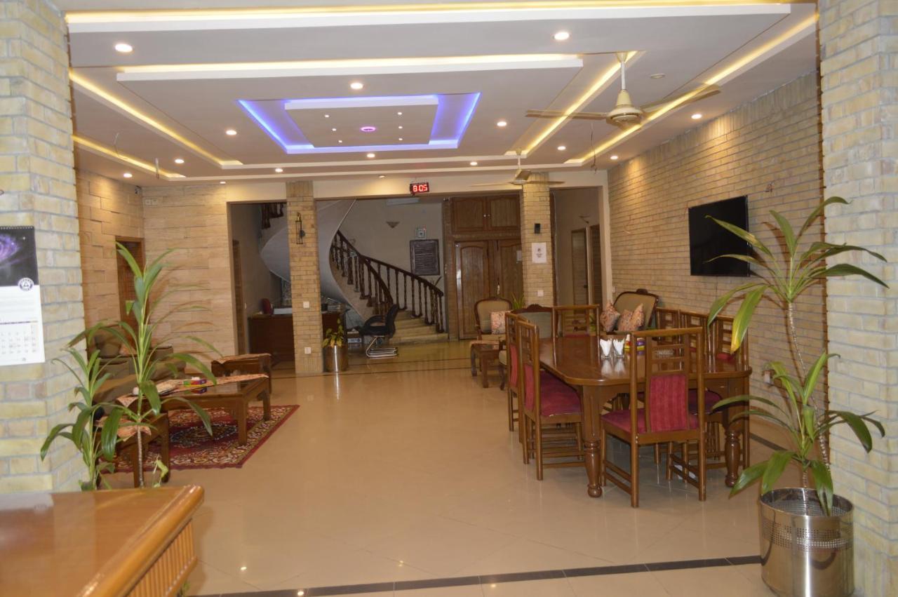 New Shelton Guest House Islamabad Buitenkant foto