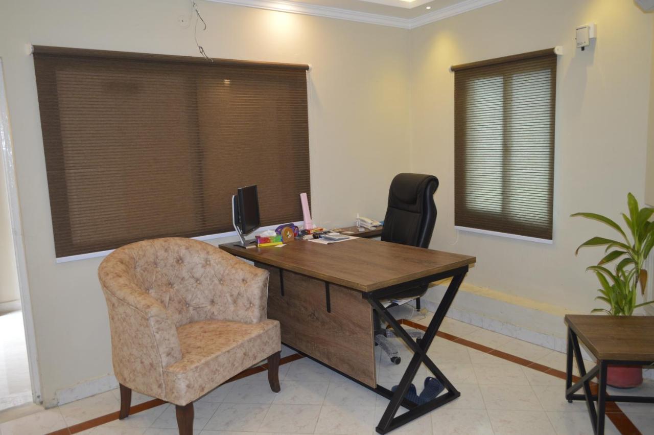 New Shelton Guest House Islamabad Buitenkant foto