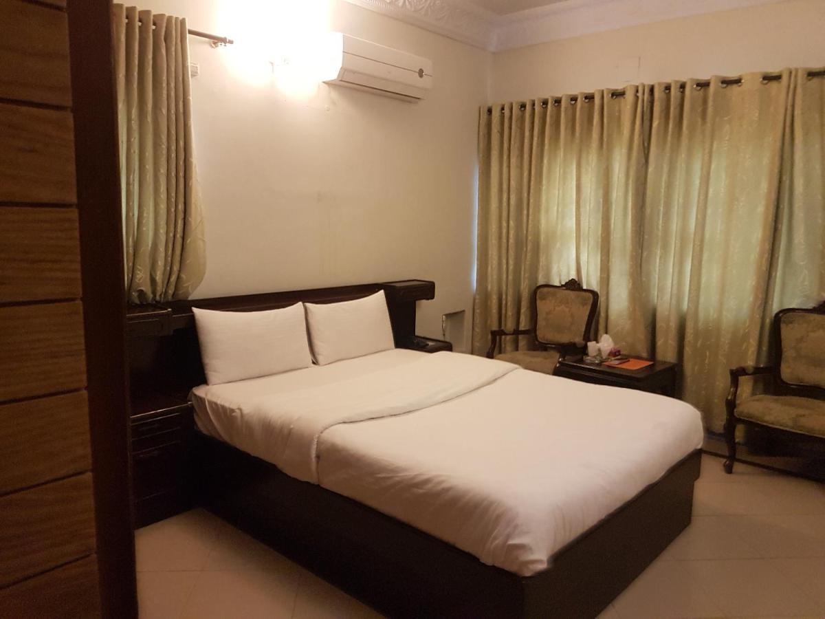 New Shelton Guest House Islamabad Buitenkant foto
